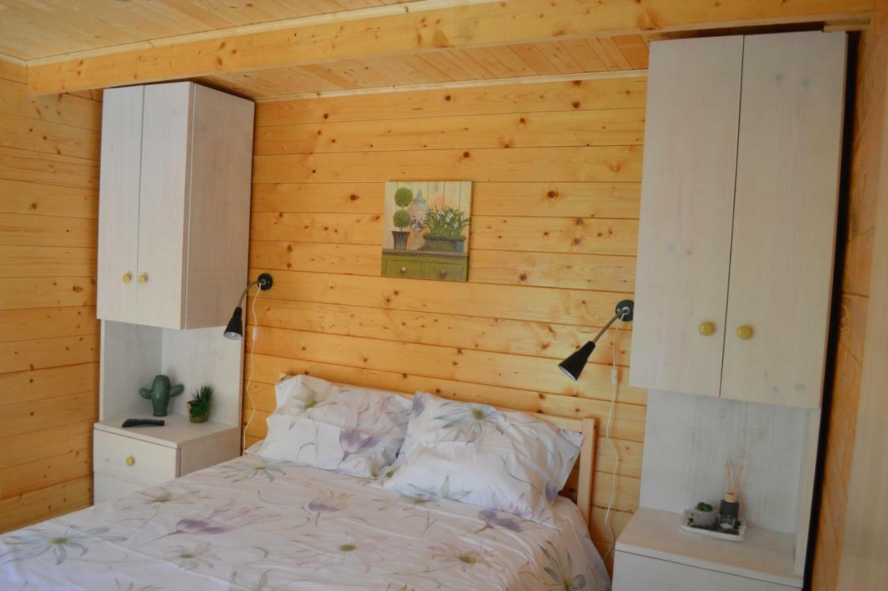 Bamboo Guest House Аґеда Екстер'єр фото
